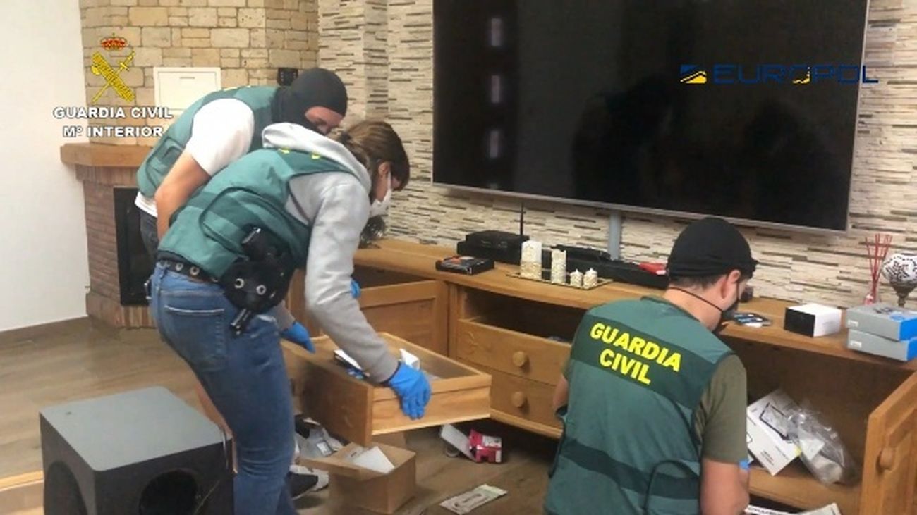 Agentes de la Guardia Civil  en la Operación Tortilla