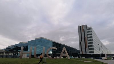 Fallece una mujer tras ser agredida por un hombre en Oviedo