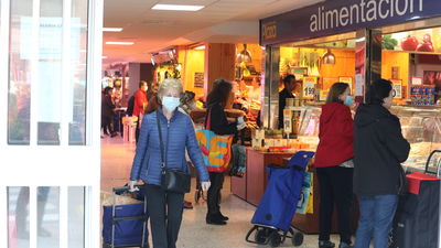 La Operación Despensa crece con la Covid, con las mascarillas, la cerveza y los congelados como protagonistas