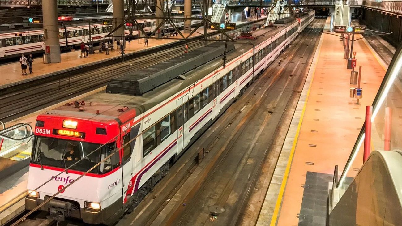 Fuertes demoras en Cercanías dirección Atocha-Chamartín por una avería