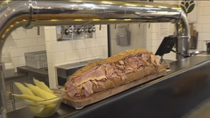 Descubrimos un sándwich de pastrami de medio kilo