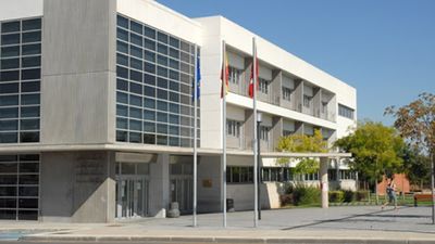 Unos 200 alumnos de Valdemoro dan clase en un edificio municipal