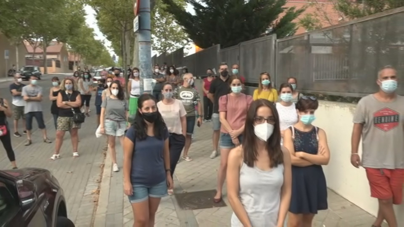 Mezclan más alumnos de lo permitido, sin respetar la ratio, en un colegio de Leganés