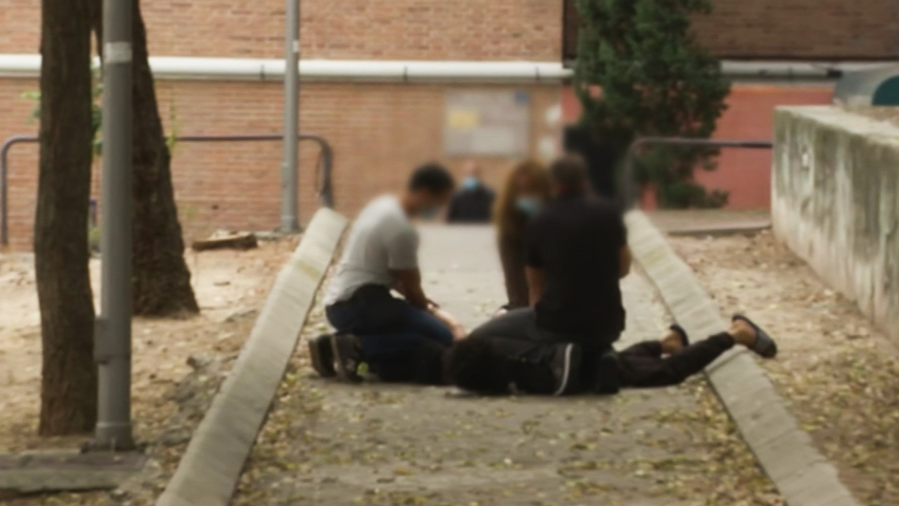 Un equipo de ‘Está Pasando’ ha sido testigo de la detención de los autores del apuñalamiento en Moncloa