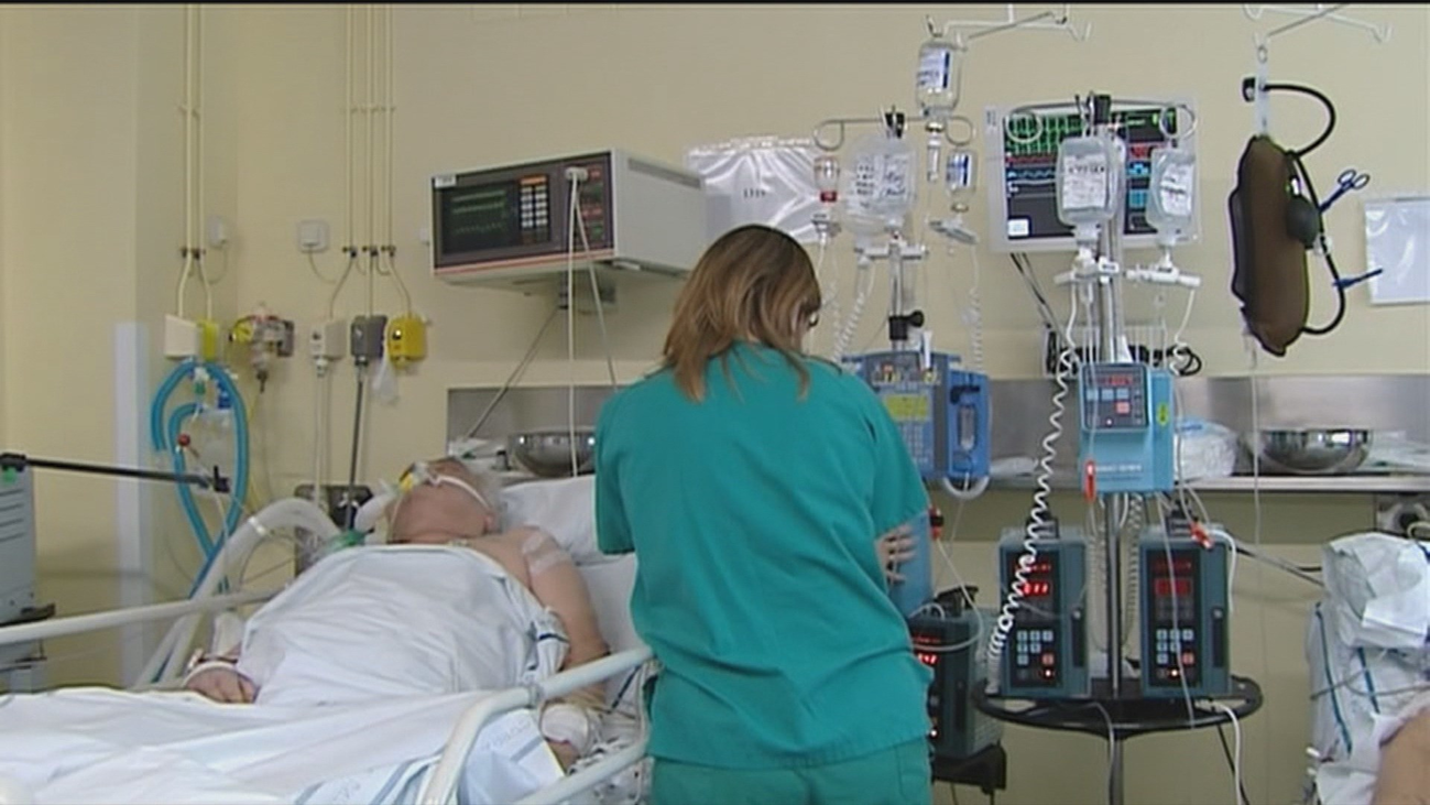 El 40% de las camas UCI en Madrid están ocupadas por enfermos de Covid y hay hospitales ya completos