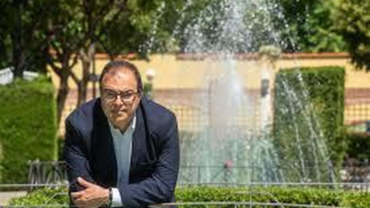 Santiago Llorente, alcalde de Leganés: “La política es muy complicada, no se la recomendaría a mis hijos”