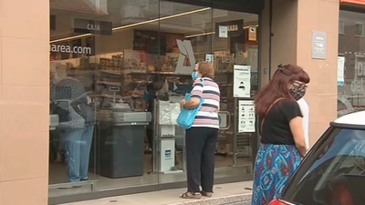 Tensa calma entre los vecinos de Villaverde ante las medidas contra el coronavirus