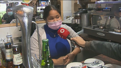 Vecinos de Entrevías  se quejan de los transportes y creen que muchos bares acabarán en la ruina