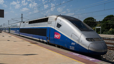 La francesa Ouigo se estrena en la línea de AVE entre Madrid y Barcelona por un euro