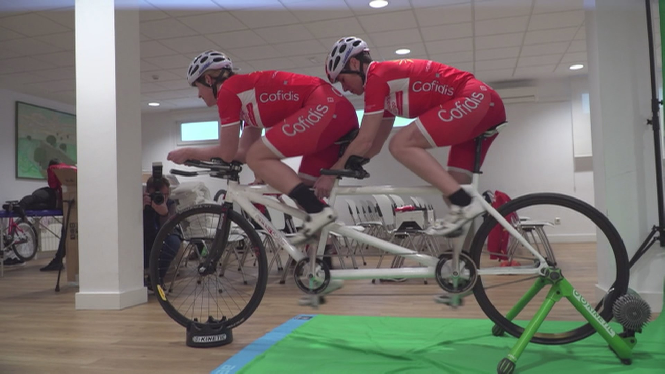 Una veintena de jóvenes, candidatos al equipo Cofidis de ciclismo paralímpico