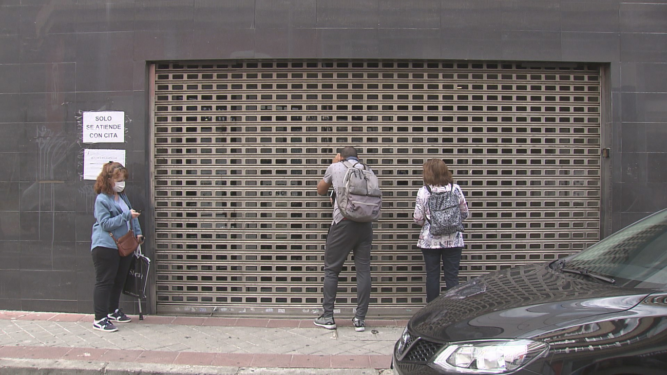 Indignación por el cierre de una Oficina de la Seguridad Social en Carabanchel