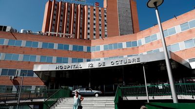 El Hospital 12 de Octubre hace un implante coclear en ambos oídos a una niña de 13 meses