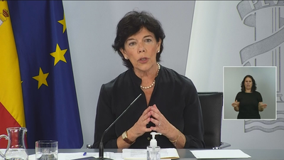 Educación permite dar clase a titulados sin el máster para la docencia este curso escolar