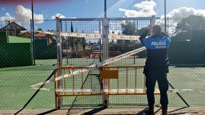 Rompen los precintos de parques infantiles y zonas deportivas de Alcorcón