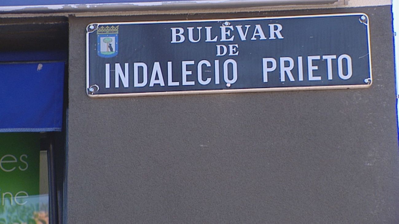 Madrid aprueba eliminar el nombre de Largo Caballero e Indalecio Prieto del callejero