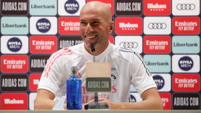 Zidane: "Somos ya muchos, ¿para qué vamos a meter a más gente?"