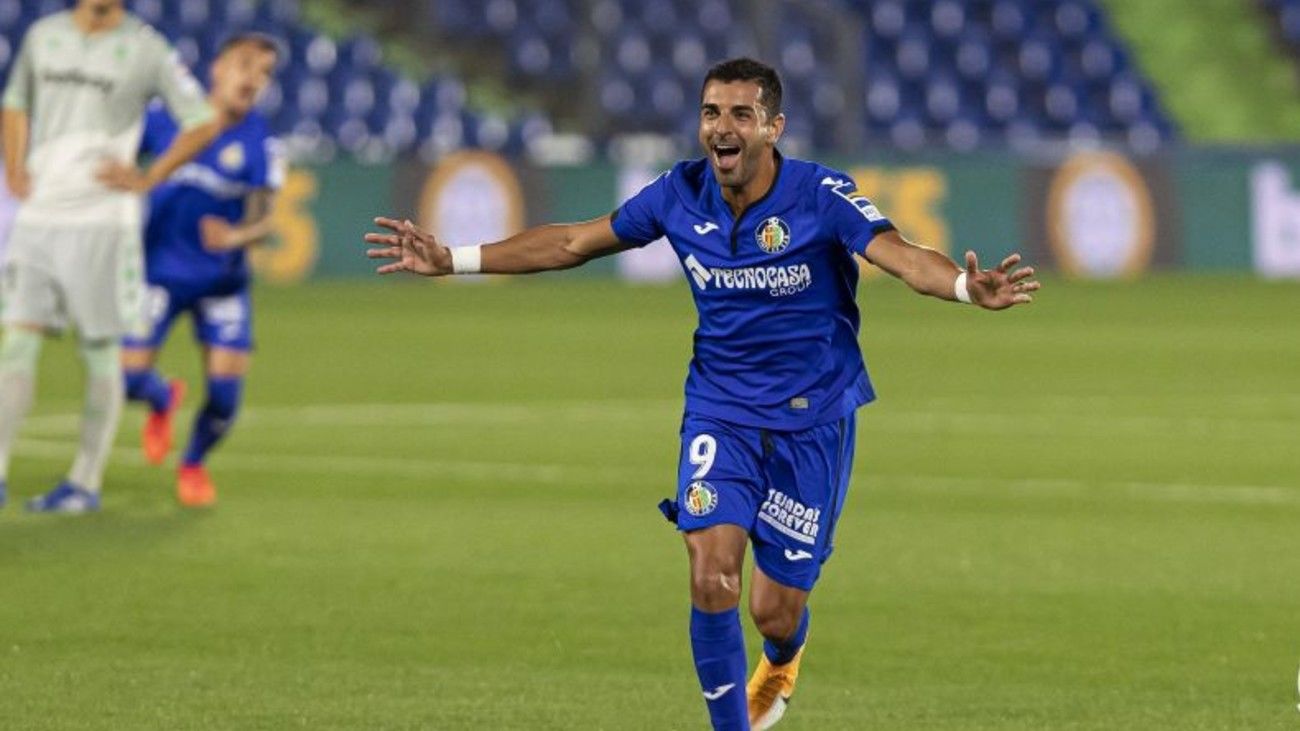3-0. El Getafe aplasta al Betis