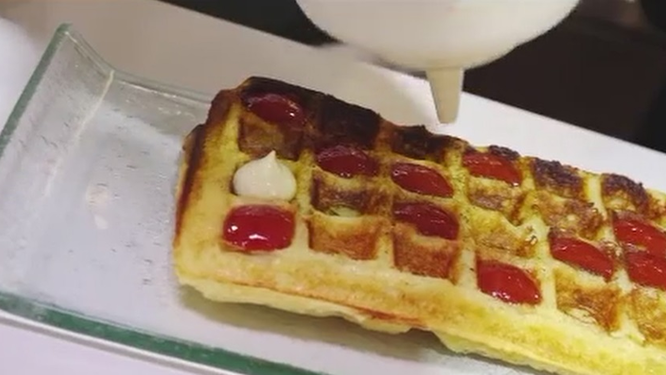 Patatas bravas hechas gofre