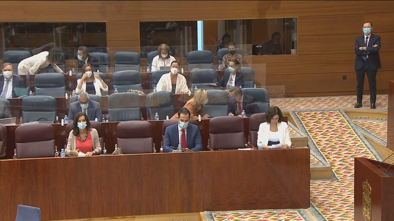 Aguado insiste en buscar consenso: "El respeto a la ley es el único camino para salir de esta crisis"