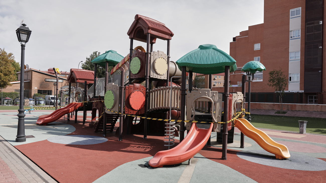 La Comunidad de Madrid no cerrará los parques infantiles