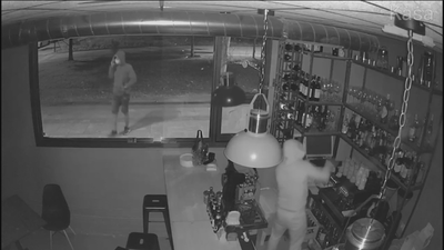 Roban un restaurante del Ensanche de Vallecas