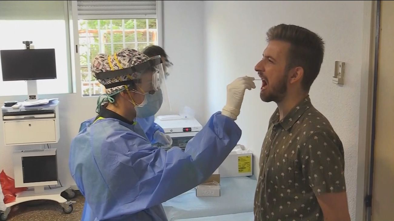 Sanidad notifica 23.480 nuevos casos y 139 muertes más