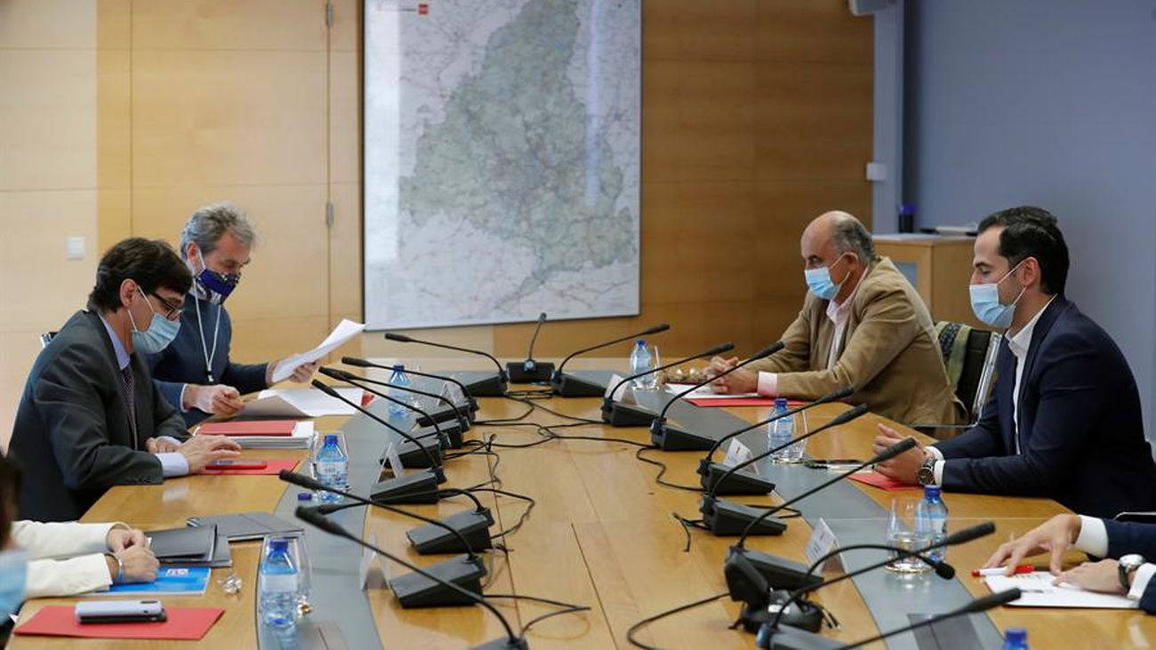 Guerra de cifras y desconfianza en la previa de la nueva reunión del Grupo Covid