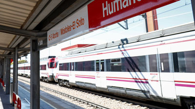 Madrid propone ceder al Gobierno las obras ya ejecutadas del tren Móstoles-Navalcarnero para que amplíe el Cercanías
