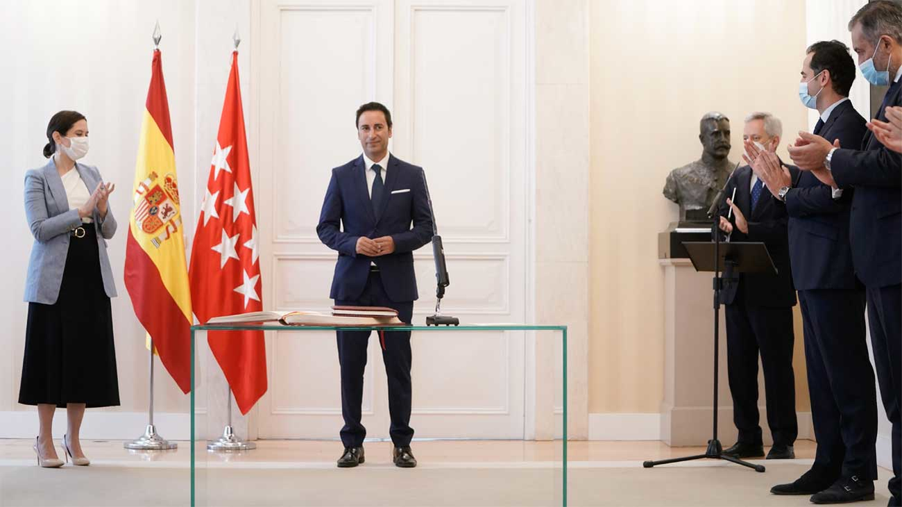 Javier Luengo toma posesión como nuevo consejero de Políticas Sociales