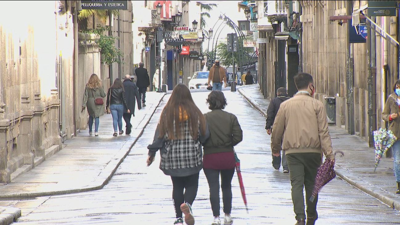 Las restricciones y confinamientos por el Covid afectan ya a 6 millones de españoles y a 8 regiones