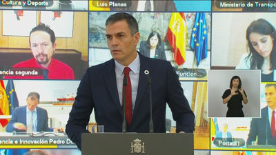 Sánchez apoya a Iglesias tras pedir el juez al Supremo su imputación