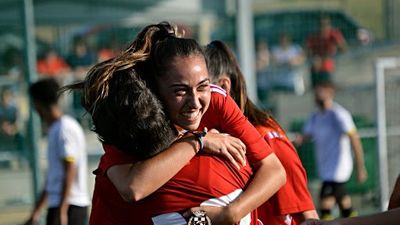 El Atlético Pinto femenino apuesta fuerte por el ascenso