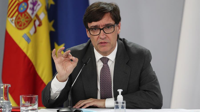 Illa acusa a Ayuso de "cruzarse de brazos" y apunta que "la paciencia tiene un límite"