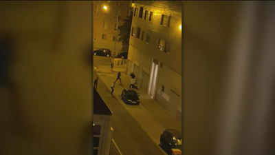 Gran violencia en una pelea callejera en el barrio de Las Rosas, en San Blas