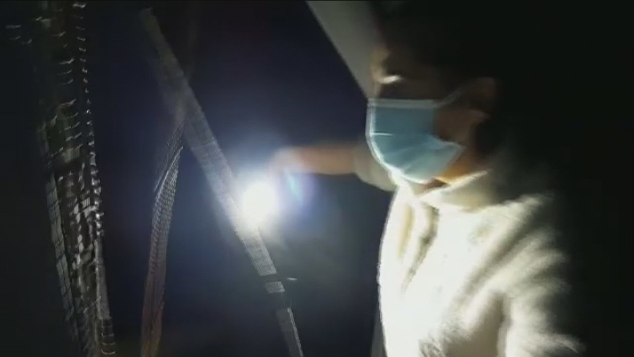 Los vecinos de la Cañada Real amenazan con cortar la A-3 si no les reponen la luz