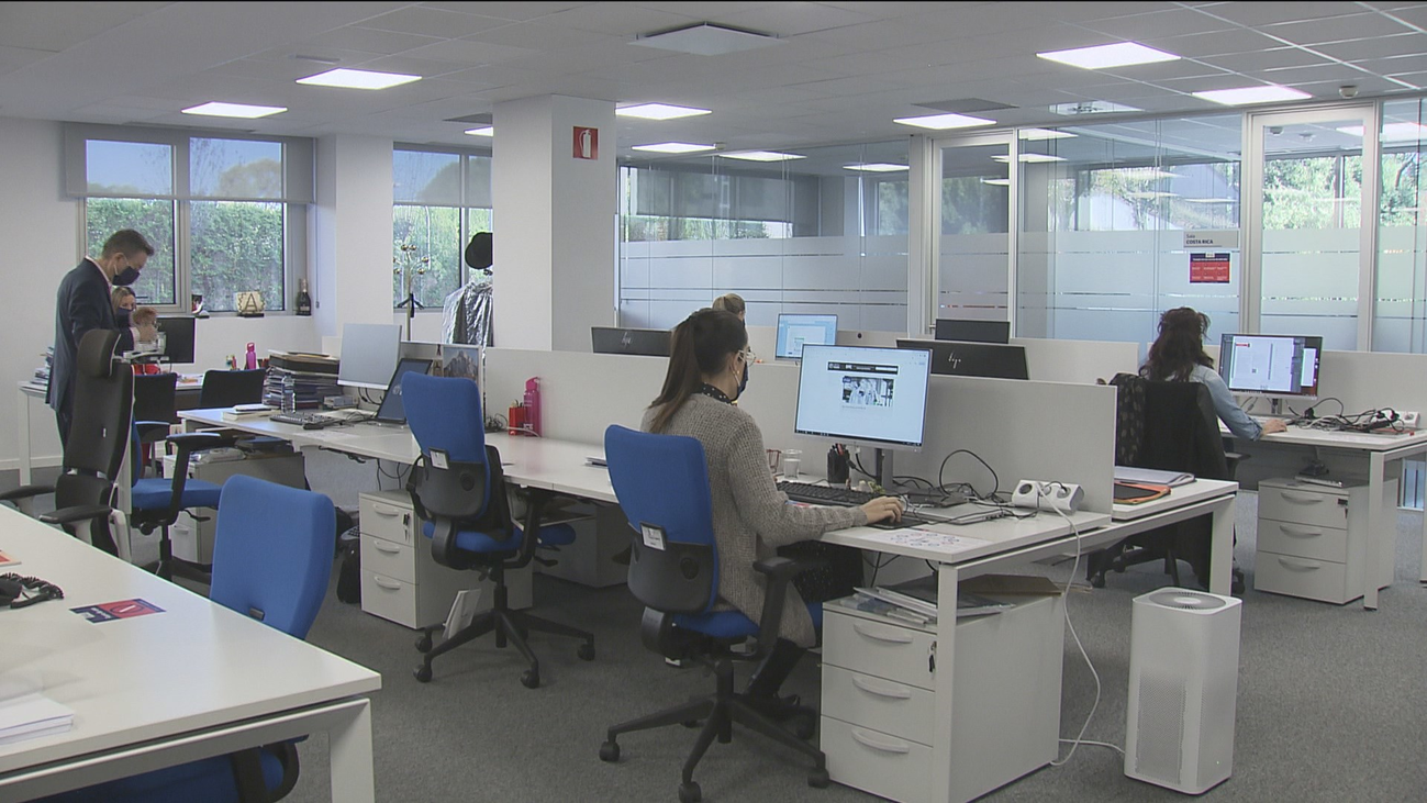 Cómo ventilar tu oficina contra el coronavirus