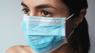 Bruselas no sancionaría por bajar el IVA a mascarillas pese a no ser legal aún