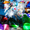 Un impuesto a los embases de plástico y la subida del IVA a las bebidas azucaradas, entre las novedades de los Presupuestos Generales