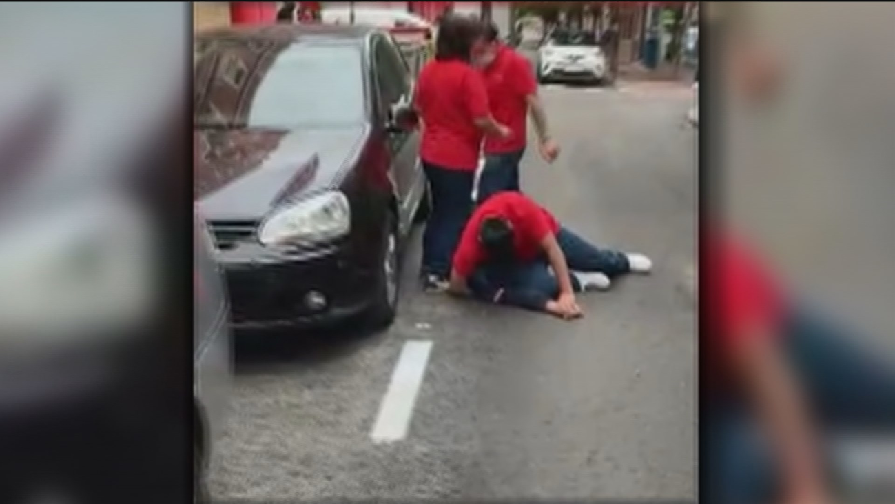 Empleados de un súper en Villaverde persiguen y atrapan a un ladrón que robó en la tienda