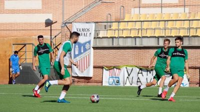 Vuelve la 2ªB y la Tercera División con público en los estadios