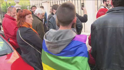 Juzgan a un grupo de activistas LGTBI que irrumpieron  en la catedral de Alcalá durante una misa
