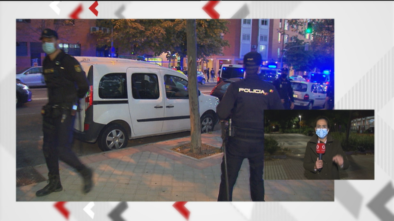 Nueva noche de protestas en Las Rosas