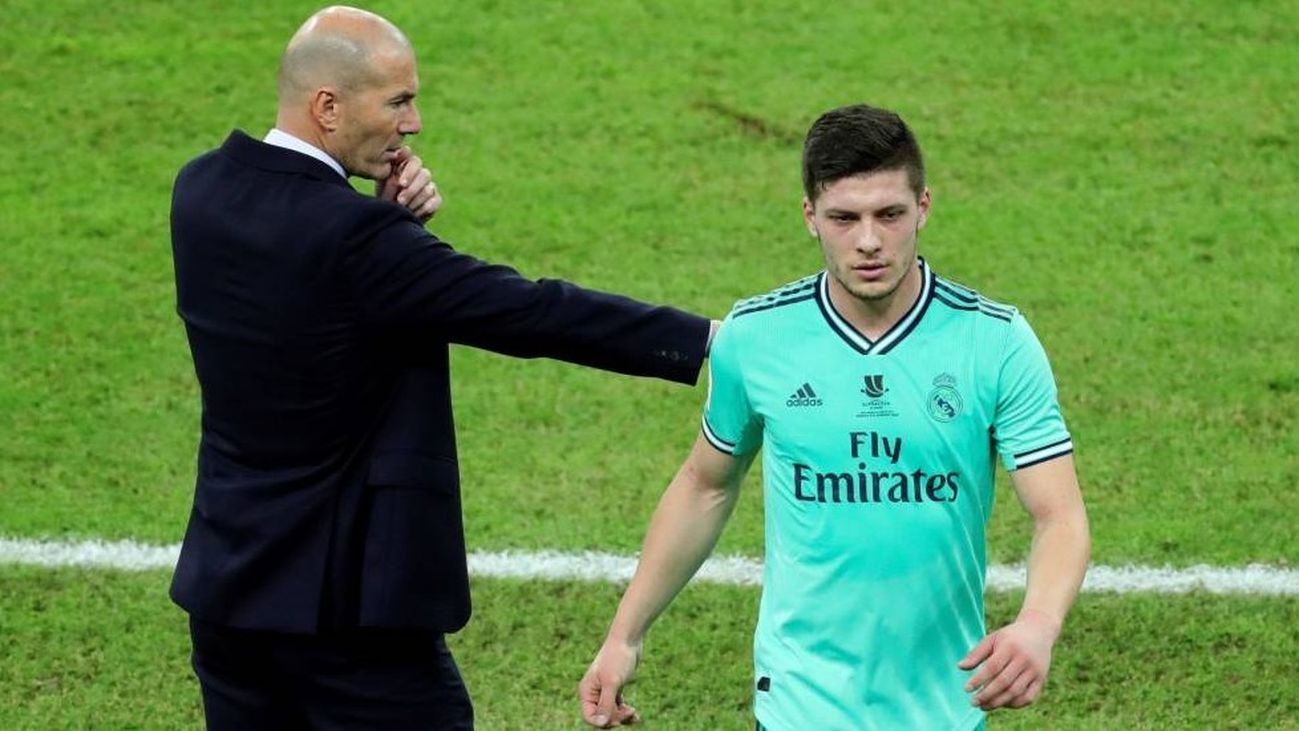 Zidane: "A Jovic le pedí yo, se dicen tonterías"
