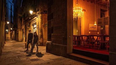 Evitar botellones y las fiestas en las viviendas, objetivos del toque de queda