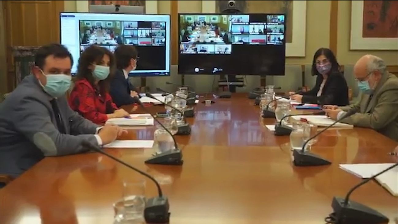 Gobierno y Comunidades aplazan la decisión sobre el toque de queda