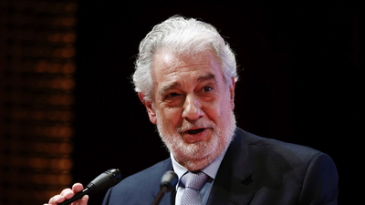 Plácido Domingo reaparece, batuta en mano, al frente de la orquesta del Teatro Bolshói de Moscú
