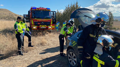 Muere un hombre de 29 años tras salirse de la vía en la M-318 en Colmenar de la Oreja
