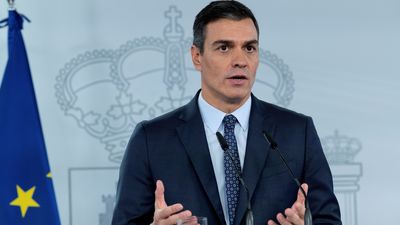 Los eufemismos políticos para evitar las palabras 'toque de queda', 'crisis' o 'recortes'