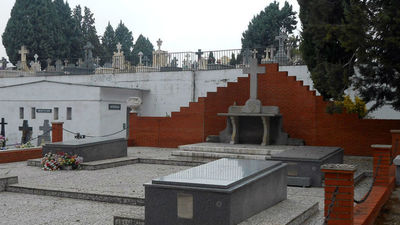 Los vecinos denuncian deficiencias en el cementerio de Aranjuez