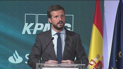 Casado, Ayuso y Almeida expresan su apoyo a Felipe VI y defienden la Constitución
